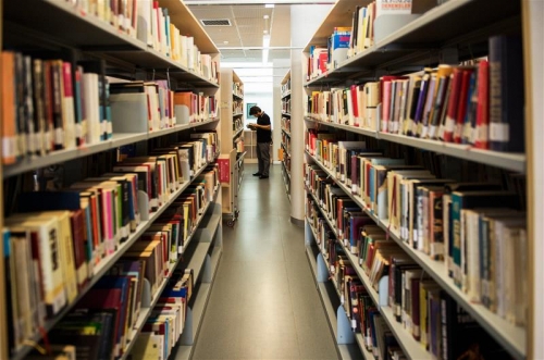 K&Uuml;T&Uuml;PHANELER HAFTASI KUTLU OLSUN