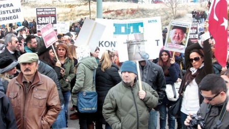 SANAT KURUMLARIMIZI &Ccedil;ALIYORLAR...