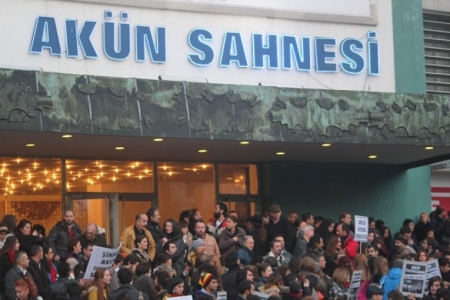 YANGINDAN MAL KA&Ccedil;IRIYORLAR!