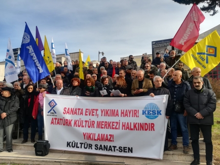 ATAT&Uuml;RK K&Uuml;LT&Uuml;R MERKEZİ HALKINDIR YIKILAMAZ...
